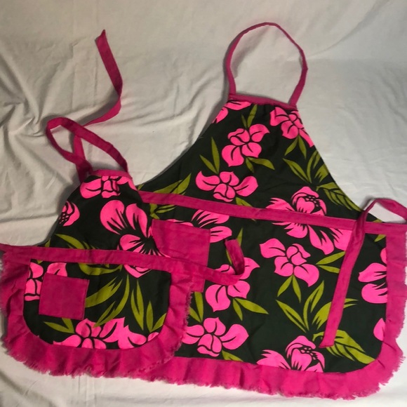Hand Crafted Other - Hand made floral apron set of 2 (1 adult & 1 kid)